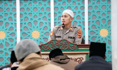 Safari Subuh di Masjid Ruhama, Kapolsek Bebesen Ajak Orang Tua Lebih Peduli terhadap Anak