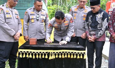 Aksi Nyata Mahasiswa STIK 83/WPS, Direktur Program Sarjana STIK Lemdiklat Polri Resmikan Sumur Bor di Kembang Tanjung Pidie