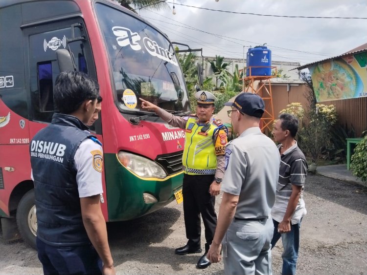 Operasi Keselamatan Krakatau tahun 2026, Satlantas Polres Way Kanan Lakukan Rampcheck di Jalinsum Baradatu