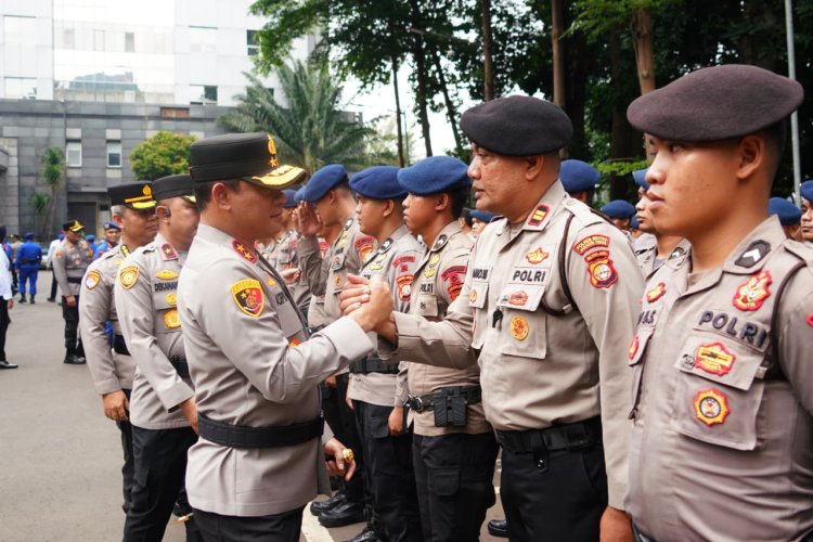 ‎Beri Penghargaan Anggota, Kapolda Metro Jaya : Jangan Sakiti Hati Masyarakat