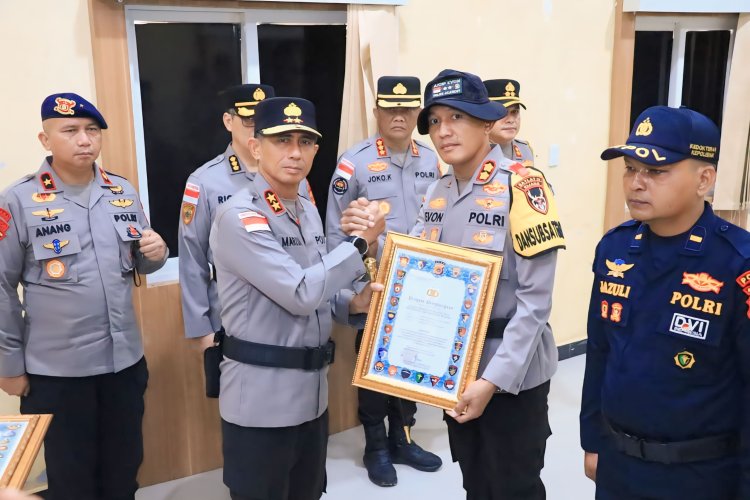 Aksi Nyata Polri untuk Negeri, Kapolda Aceh Anugerahkan Penghargaan Pascabencana Aceh Tamiang