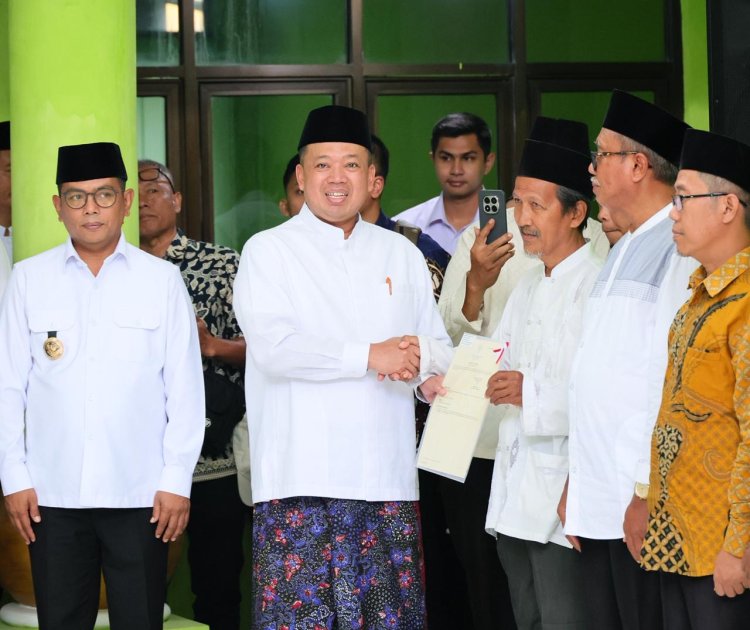 ‎Serahkan 13 Sertipikat di Banten, Menteri ATR/Kepala BPN Ajak Organisasi Keagamaan “Keroyok” Percepatan Sertipikasi Tanah Wakaf