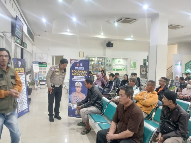 ‎"Polantas Menyapa": Lebih dari Sekadar Slogan, Transformasi Pelayanan Publik di Samsat Cibadak Sentuh Hati Masyarakat
