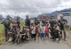 Patroli Satgas Ops Damai Cartenz di Intan Jaya: Interaksi dengan Warga dan Anak-anak di Sugapa