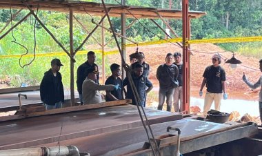 Polri Bongkar Penambangan Ilegal dan Penyelundupan Pasir Timah ke Malaysia, 7 Tersangka Diamankan