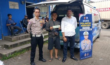 Polantas Menyapa Wajib Pajak di Samsat Cibadak dan Pelabuhan Ratu : Upaya Tingkatkan Pelayanan dan Kedekatan dengan Masyarakat