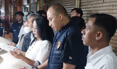 Satgas Saber Polda Metro Jaya Cek Harga dan Ketersediaan Bapokting di Pasar Jakarta Barat Jelang Idul Fitri