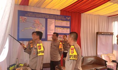 Tinjau Pos Operasi Ketupat di Lhoksukon, Kapolda Aceh Ingatkan Personel Layani Masyarakat Secara Humanis