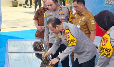 Perkuat Pelayanan Publik, Kapolda Metro Jaya Resmikan Kantor Satpamobvit dan Polsek Babelan