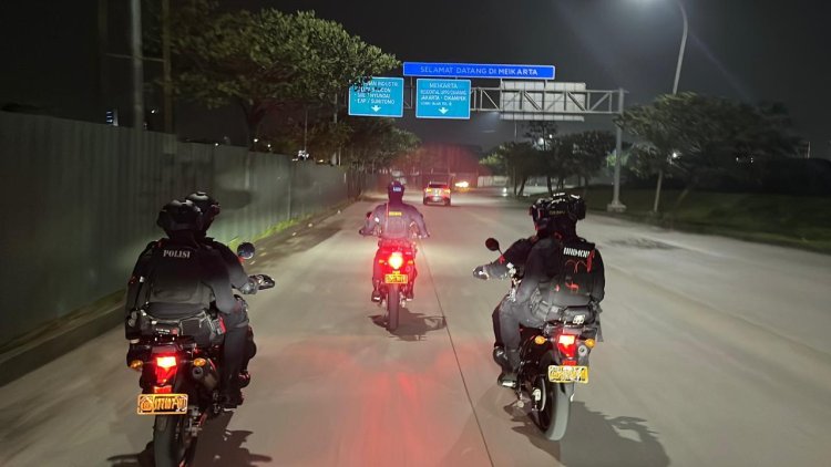 ‎Patroli Brimob Batalyon D Pelopor Antisipasi Tawuran dan Balap Liar di Wilayah Kabupaten Bekasi