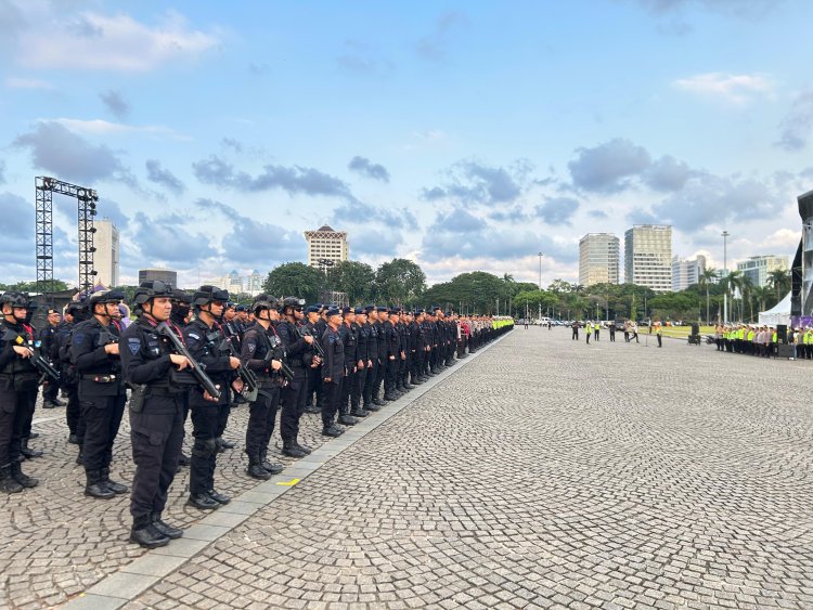 Batalyon D Pelopor Laksanakan Pengamanan Malam Takbir Idul Fitri 1447 H di Kawasan Monas hingga Bundaran HI