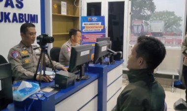 ‎Kasat Lantas Polres Sukabumi Kabupaten Tegaskan Tarif Resmi SIM Sesuai PNBP, Buka Kotak Pengaduan Antisipasi Pungli