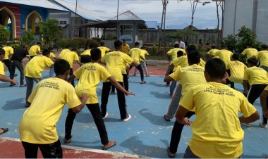 LPKA Banda Aceh Bangun Kekompakan Anak Binaan Lewat Pelatihan Yel-Yel Pramuka