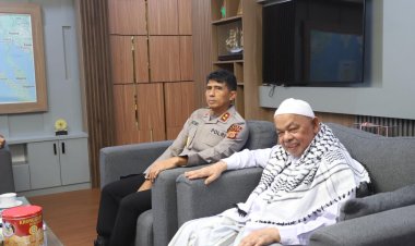 Abu Paya Pasi Audiensi dengan Kapolda Aceh, Bahas Sinergi Ulama dan Kepolisian