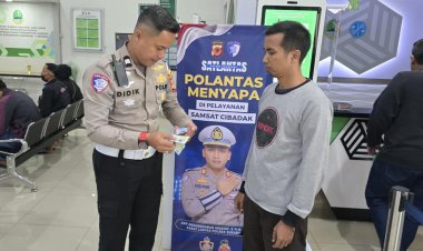 Satlantas Sukabumi Hadirkan Layanan Humanis Lewat Program "Polantas Menyapa" di Samsat Cibadak dan Pelabuhan Ratu