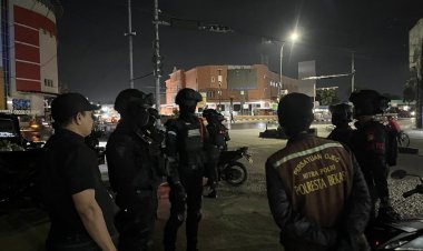 Patroli Brimob Batalyon D Pelopor Amankan Wilayah Bekasi, Situasi Kondusif Tanpa Gangguan