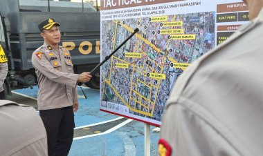 Polres Lhokseumawe Asah Kesiapan Personel Lewat Simulasi Sispamkota dan Tactical Wall Game