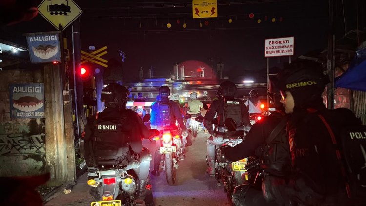 Brimob Batalyon D Pelopor Gelar Patroli Rayonisasi, Cegah Tawuran dan Balap Liar di Kabupaten Bekasi