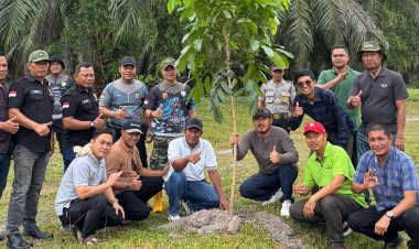Peringati May Day, PTPN IV Kebun Baru dan SPBUN Gelar Aksi Sosial dan Penghijauan