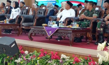 Pastikan Fasilitas Aman, Bupati Way Kanan Resmi Lepas Keberangkatan 224 Calon Jamaah Haji