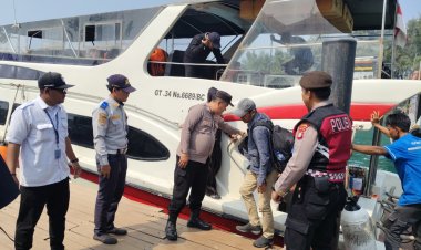 Polres Kepulauan Seribu Perkuat Pengamanan Dermaga Antisipasi Lonjakan Wisatawan Libur Panjang