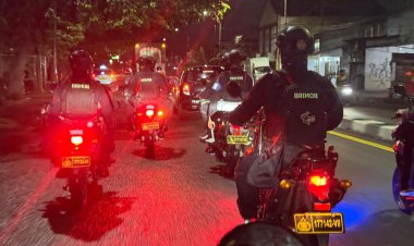 Patroli Rayonisasi Brimob Yon D Pelopor Amankan Wilayah Kabupaten Bekasi dari Tawuran dan Balap Liar