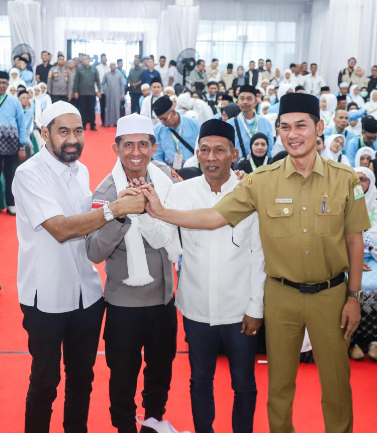 Di Pelepasan Kloter Perdana Haji, Kapolda Aceh dan Pimpinan Daerah Tunjukkan Kekompakan