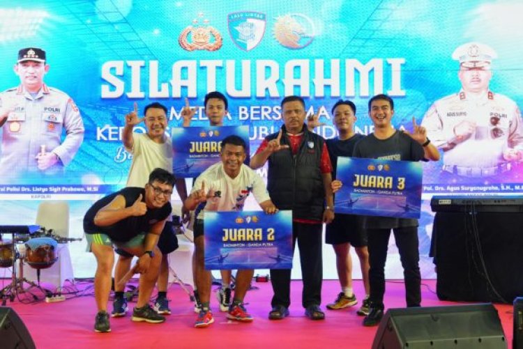Korlantas Polri Gelar Silaturahmi Bareng Media Lewat Badminton, Pererat Sinergi Antara Media dan Polri