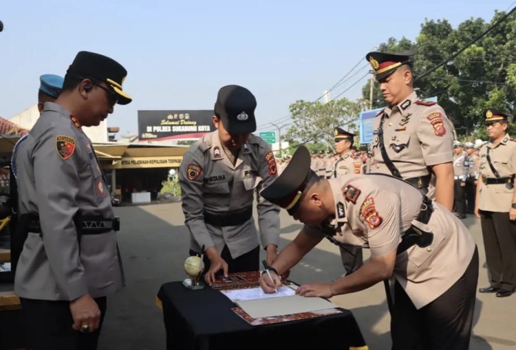 Polres Sukabumi Kota Gelar Sertijab, Kasat Lantas, Kasat Reskrim  dan Beberapa Kapolsek Berganti