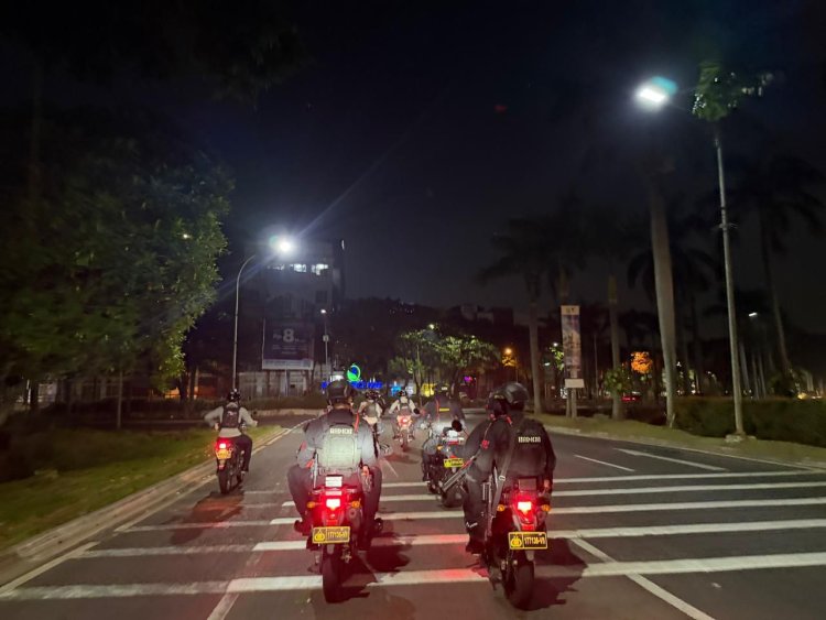 Patroli Gabungan Brimob dan Tim Presisi Cegah Tawuran serta Balap Liar di Bekasi Kota