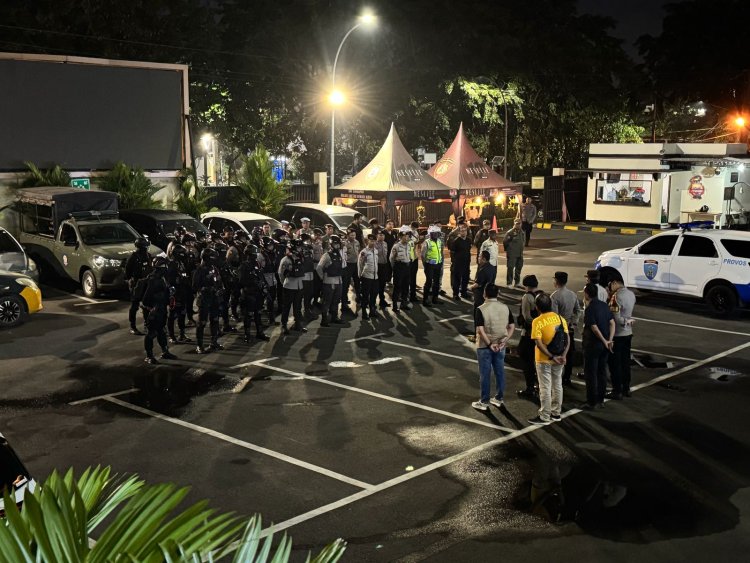 Patroli Rayonisasi Brimob Medan Satria Sisir Wilayah Bekasi Kota, Antisipasi Tawuran dan Balap Liar