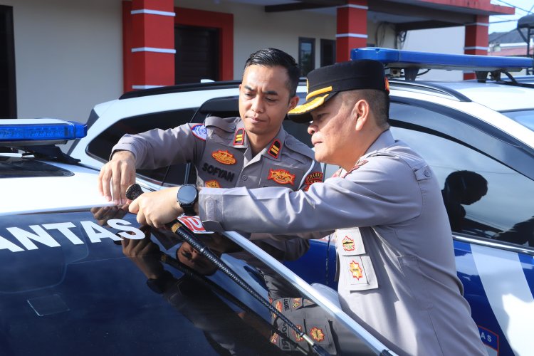 Polres Aceh Utara Pasang Stiker Layanan Polisi 110 di Kendaraan Dinas, Siaga Layani Masyarakat 24 Jam