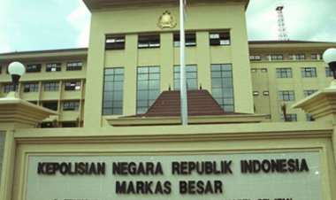 RUU Kepolisian : Batas Usia Pensiun Dibedakan Berdasarkan Pangkat, Pemerintah Usulkan Tamtama dan Bintara Purna Bakti di Usia 59 Tahun