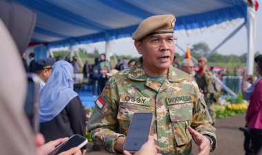Penutupan Latsarmil Komcad Gelombang I 2026, Wamen Ossy Sebut Latsarmil Perkuat Karakter dan Integritas ASN