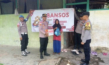 Polsek Peureulak Timur Wujudkan Tema "Polri untuk Masyarakat" melalui Bansos HUT Bhayangkara Ke-80