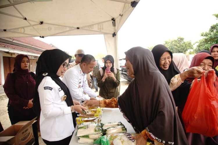 Bupati Way Kanan Buka Penetrasi Pasar, Jaga Stabilitas Harga Kebutuhan Pokok   