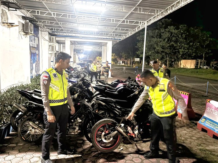 Blue Light Patrol Sat Lantas Aceh Utara Berhasil Cegah Balap Liar, 16 Motor Knalpot Brong Ditindak