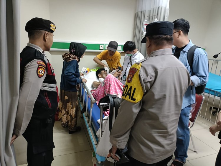 Modus Jual Jaket Online Berakhir Sadis, Pelajar Bekasi Diserang Air Keras dan Senjata Tajam