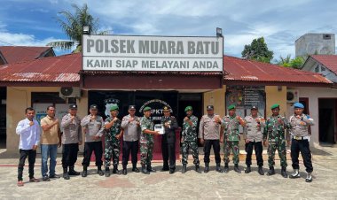 HUT Bhayangkara ke-80, Danramil 04 Muara Batu Beri Kejutan Spesial untuk Polsek Muara Batu