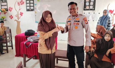 Melalui MPLS, Kapolsek Meurah Mulia Bekali Siswa Baru dengan Pendidikan Karakter dan Hukum