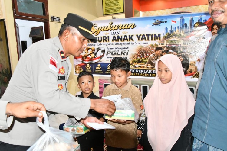 Wujud Syukur HUT Bhayangkara Ke-80, Polsek Peureulak Barat Santuni Anak Yatim