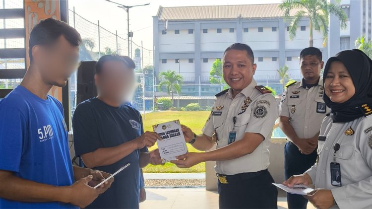 Dukung Ketahanan Pangan, Puluhan Warga Binaan Lapas Cipinang Terima Premi Hasil Kerja