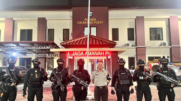 Patroli Rayonisasi Brimob Batalyon D Pelopor Perkuat Antisipasi Tawuran dan Balap Liar di Kabupaten Bekasi