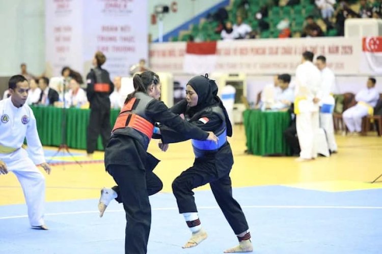 Atlet Silat Way Kanan Riski Enjel Pinata Raih Medali Perunggu di Kejuaraan Asia 2026 Vietnam   