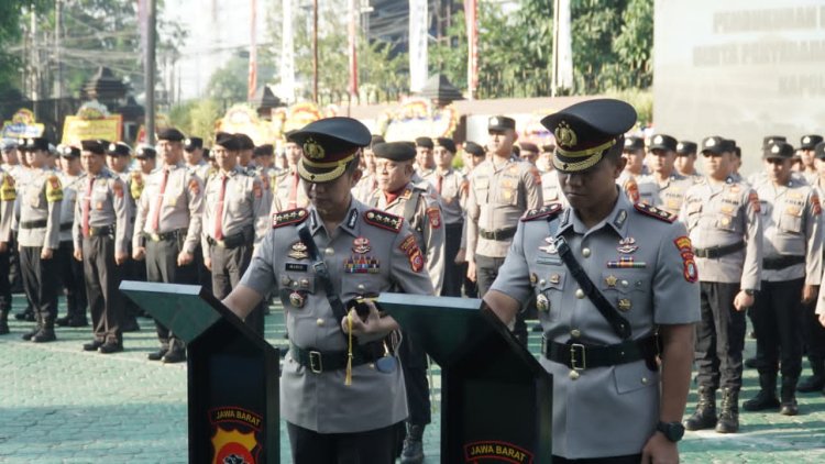 Resmi Naik Status Menjadi Polresta, Kapolda Jabar Lantik Kombes Mario Prahatinto Pimpin Karawang