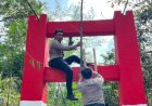 SAMBUT HUT KE-81 RI, POLRES WAY KANAN BERSAMA POLSEK BARADATU DAN WARGA GOTONG ROYONG PERBAIKI JEMBATAN GANTUNG MERAH PUTIH PRESISI!