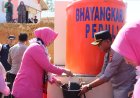 Sentuhan Kepedulian Bhayangkari untuk Warga Huntara Linge, Air Bersih dan Sembako Disalurkan