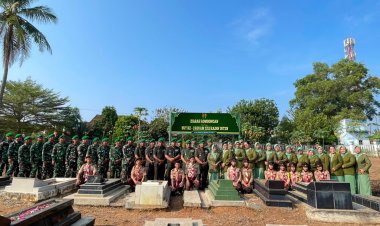 Kenang Jasa Pahlawan, Kodim 0427/Way Kanan Gelar Ziarah Rombongan Sambut HUT ke-1 Kodam XXI/Radin Inten   