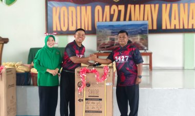 MERIAHKAN HUT KE 81 REPUBLIK INDONESIA, KODIM 0427/WAY KANAN GELAR LOMBA UNTUK PERERAT KEBERSAMAAN KELUARGA BESAR