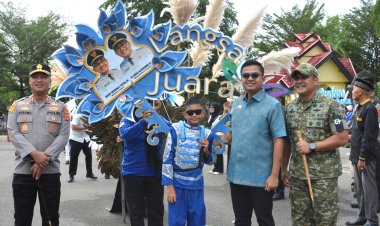 Semarak HUT ke-81 Kemerdekaan RI, Wali Kota Langsa Lepas 10003 Peserta Pawai Alegoris